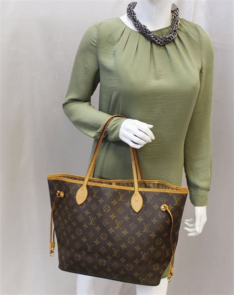 Neverfull mm tote